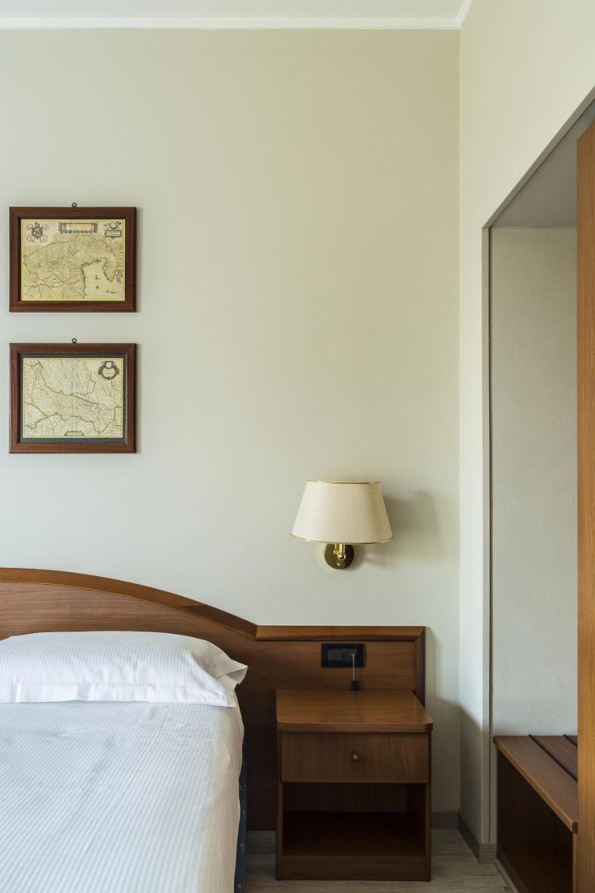 Hotel Beatrice إستيه المظهر الخارجي الصورة